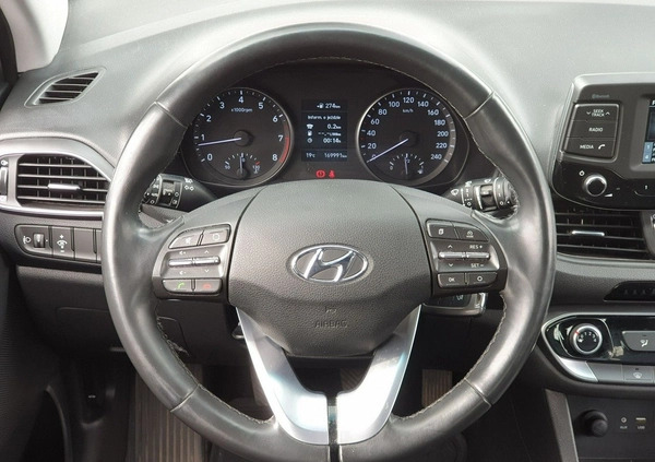 Hyundai I30 cena 38800 przebieg: 169980, rok produkcji 2017 z Swarzędz małe 326